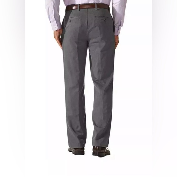 Levi’s Docker’s Flat Front Straight Easy Khaki in Grey sz 30/32 - Picture 2 of 7